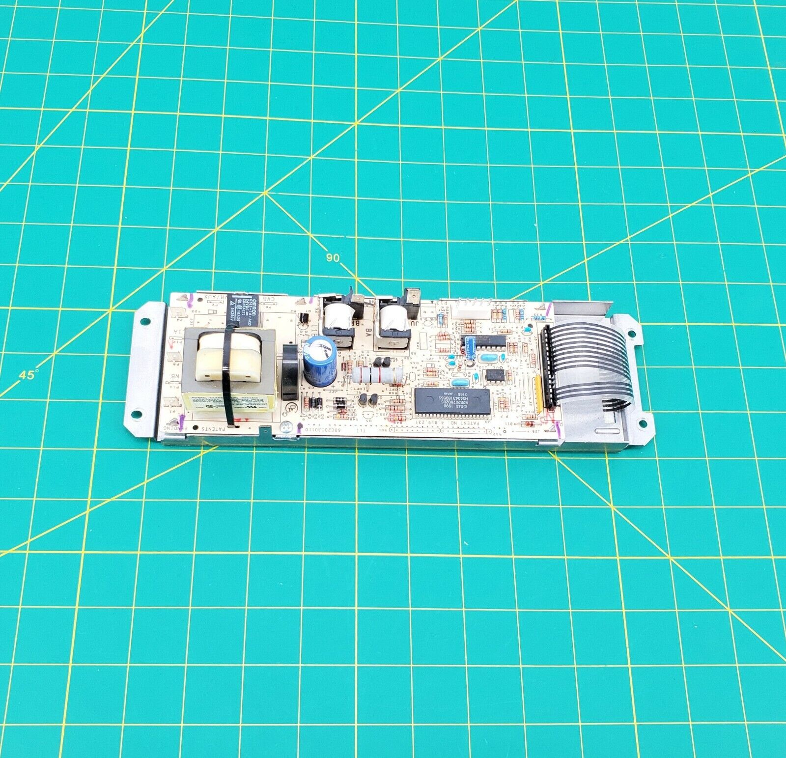 OEM  Maytag Range Control 7601P553-60