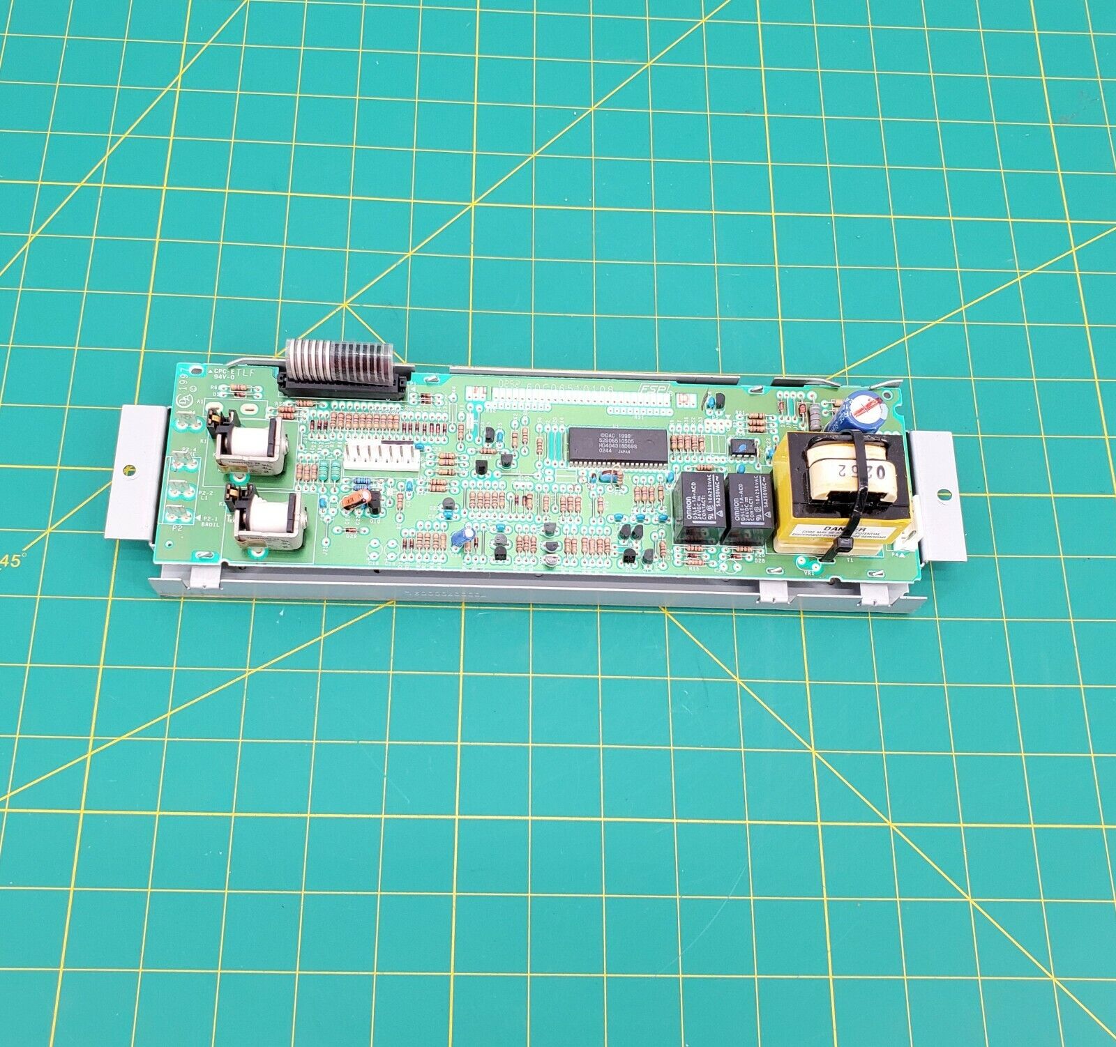 OEM  Whirlpool Range Control 8523282