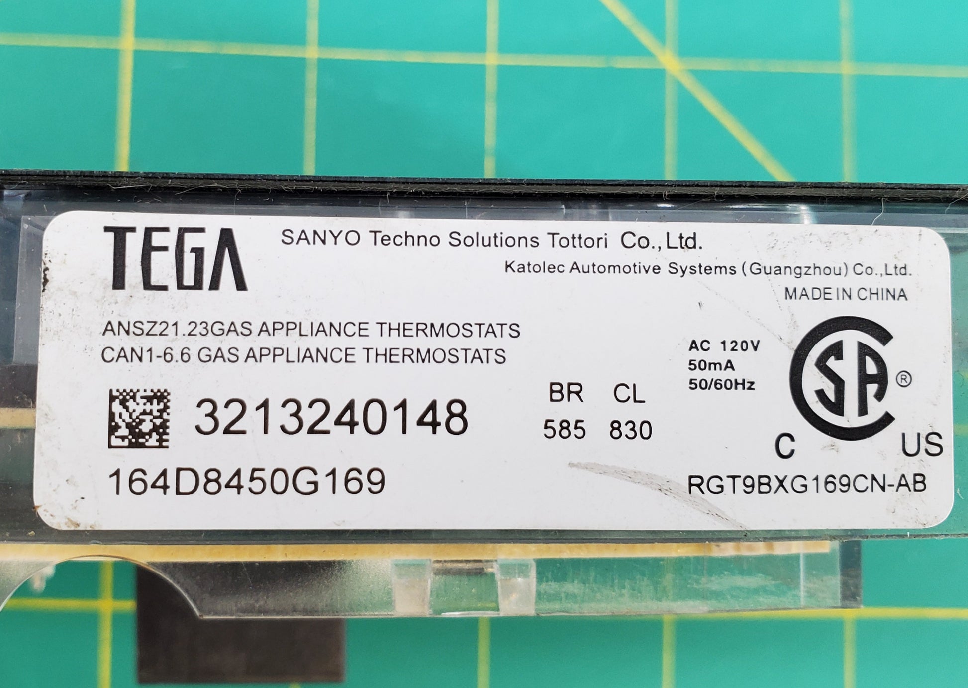 OEM  GE Range Control Board  164D8450G169