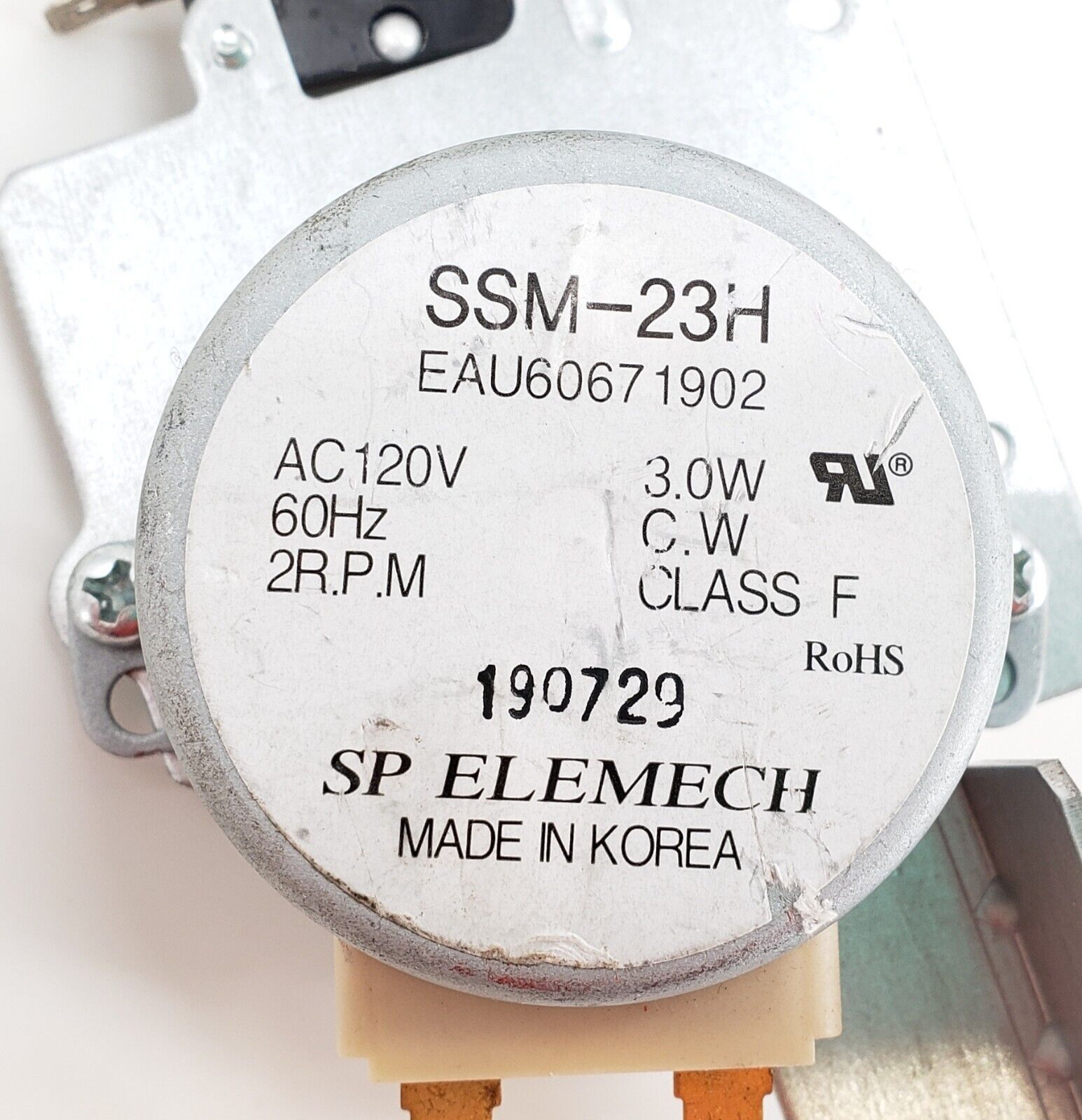 New OEM  LG Range Door Latch EAU60671902