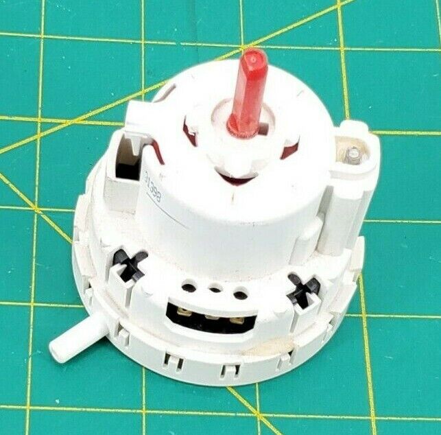 OEM Whirlpool Washer Pressure Switch 3366847 Same Day Ship & Lifetime Warranty