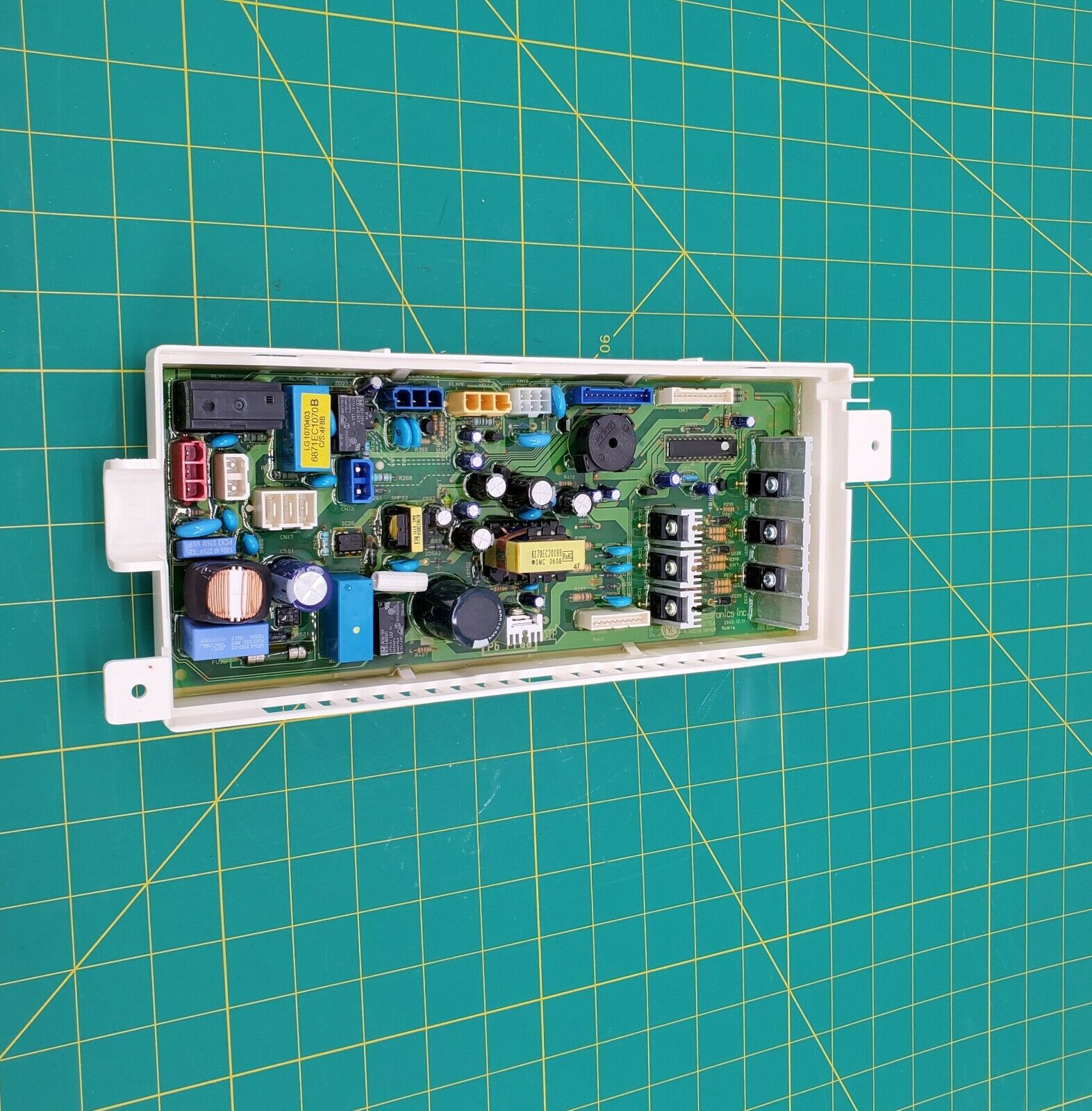 LG Dryer Control 6871EC1070B