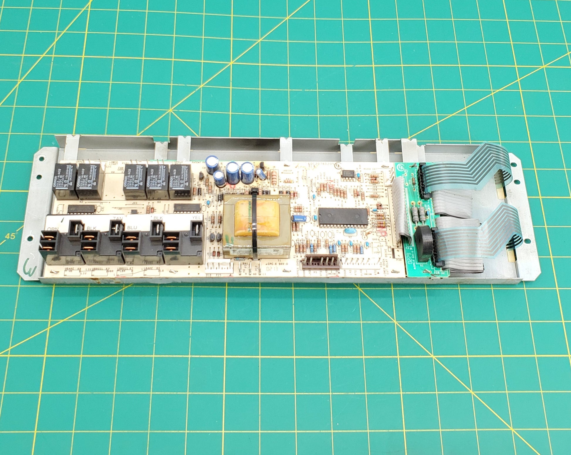 OEM  Maytag Range Control Board  8507P020-60