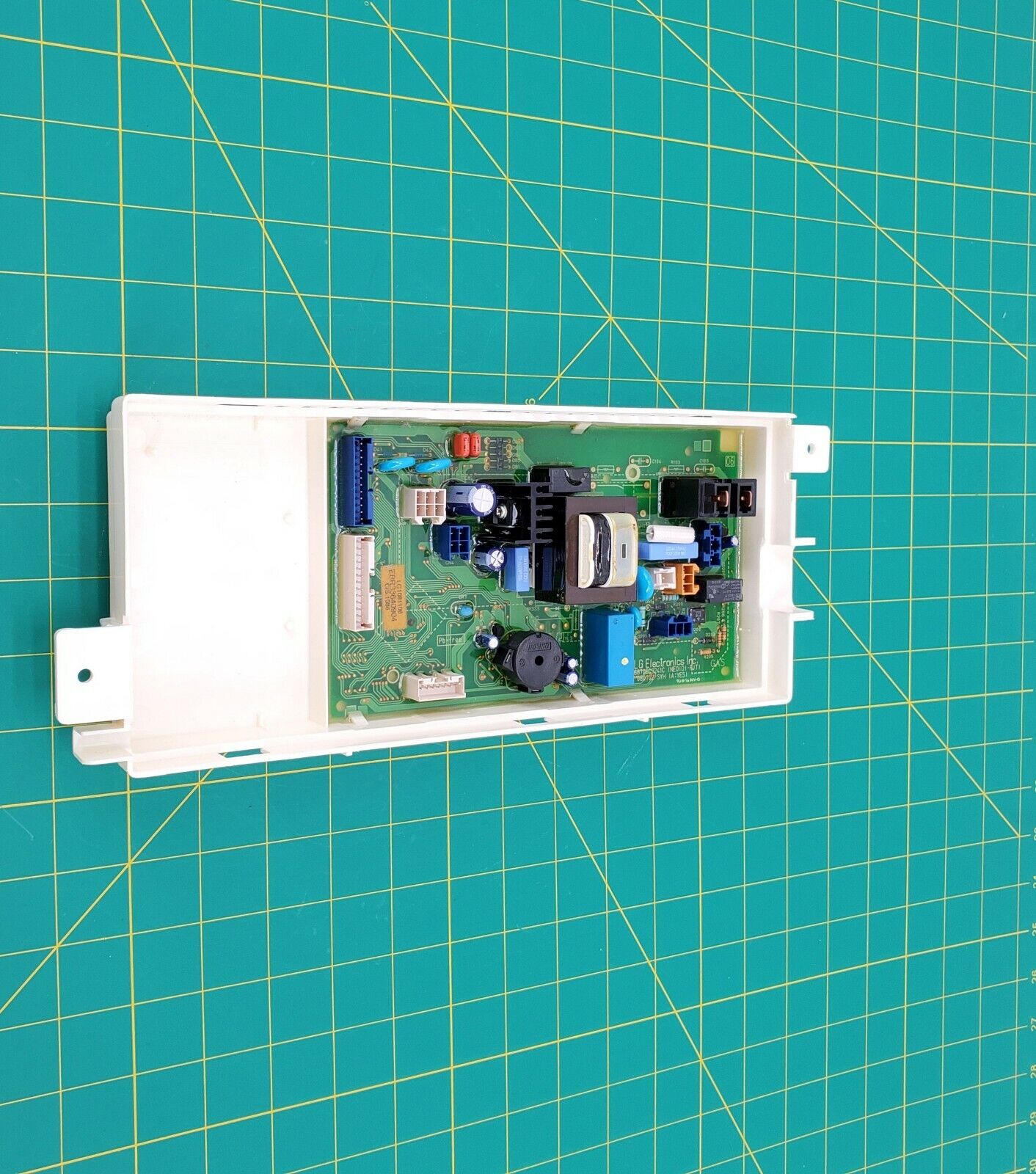 OEM  LG Dryer Control Board EBR33640904