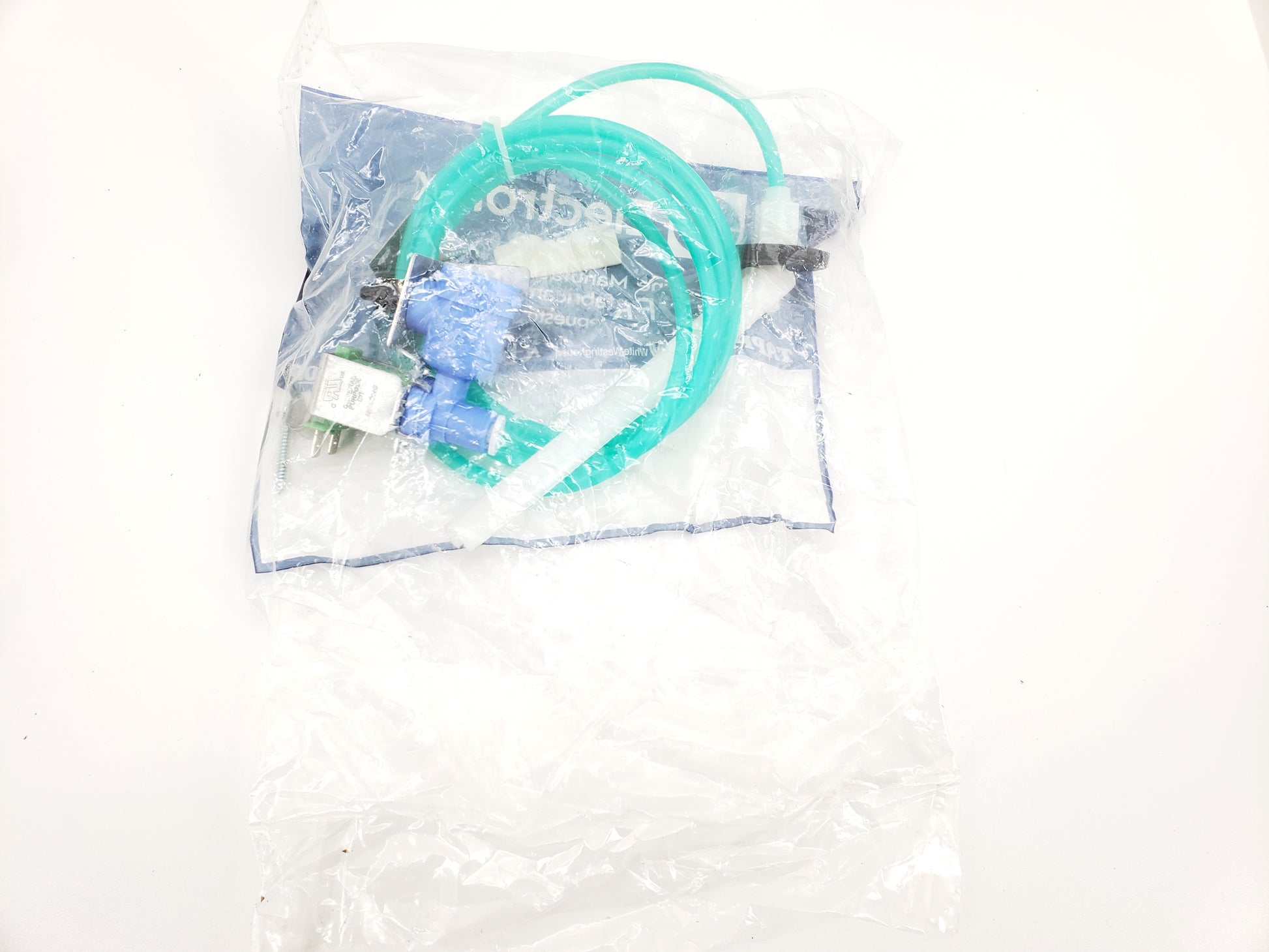 New  Frigidaire Refrigerator Ice Maker Kit IM116000