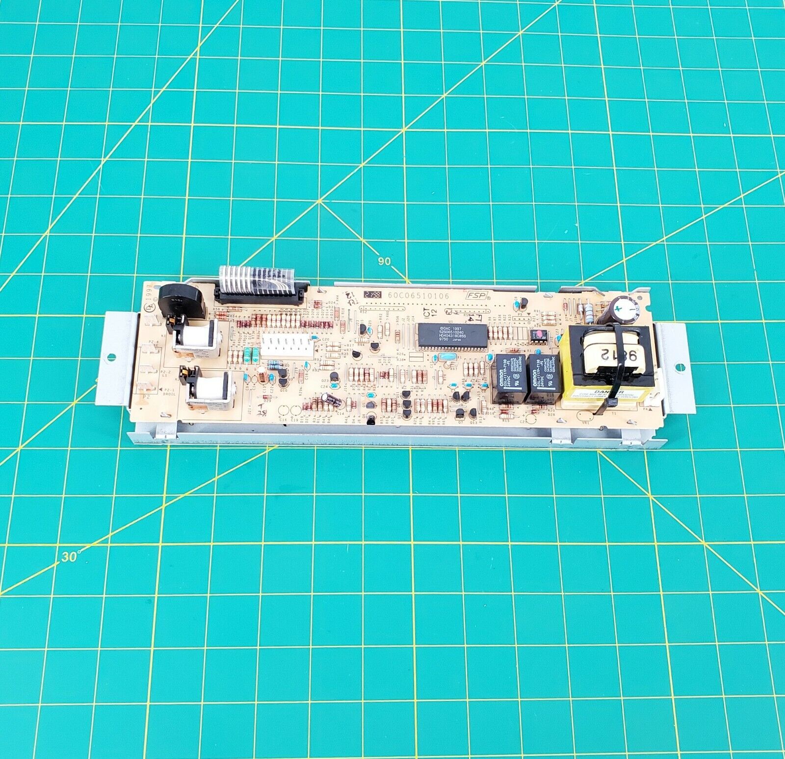 OEM  Whirlpool Range Control Board 8053445