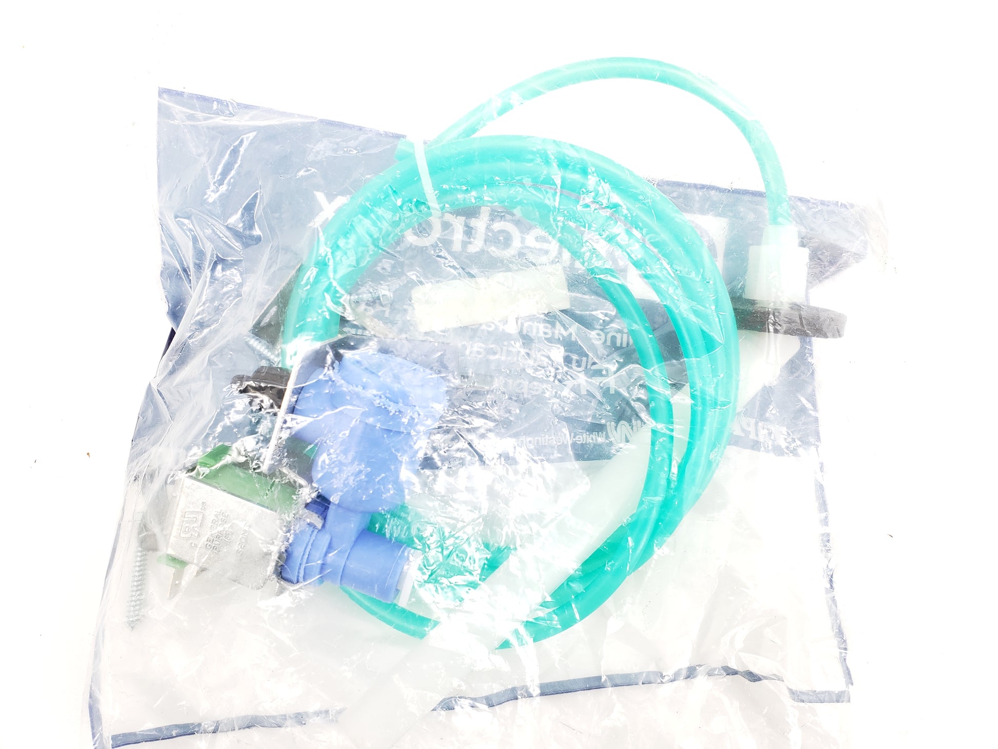 New  Frigidaire Refrigerator Ice Maker Kit IM116000