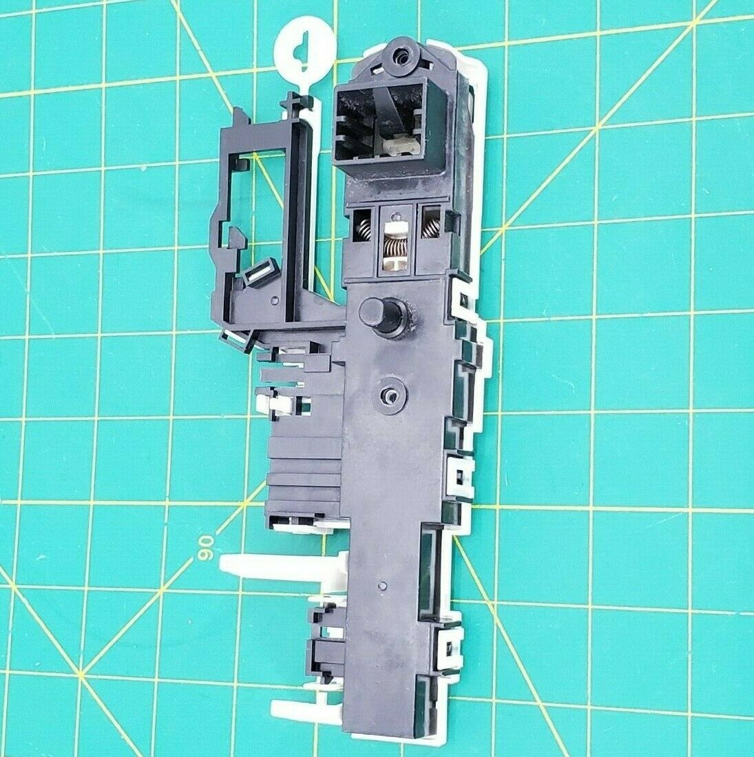 OEM Whirlpool Washer Door Latch 8183270 Same Day Shipping & Lifetime Warranty