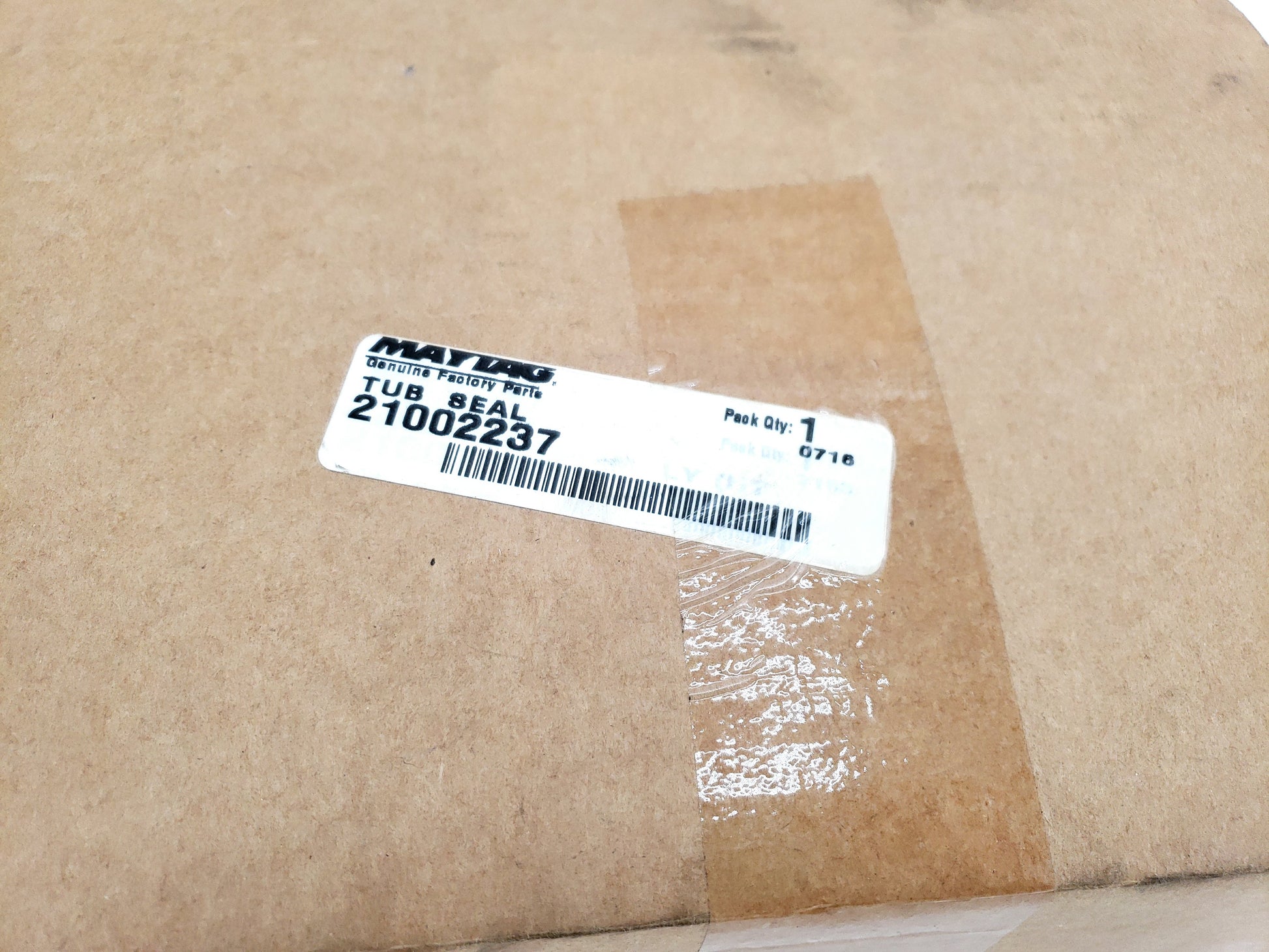 New  Maytag Washer Hub Seal and Bearing Kit 21002237
