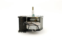 Load image into Gallery viewer, Kenmore Washer Timer 661573 335458A
